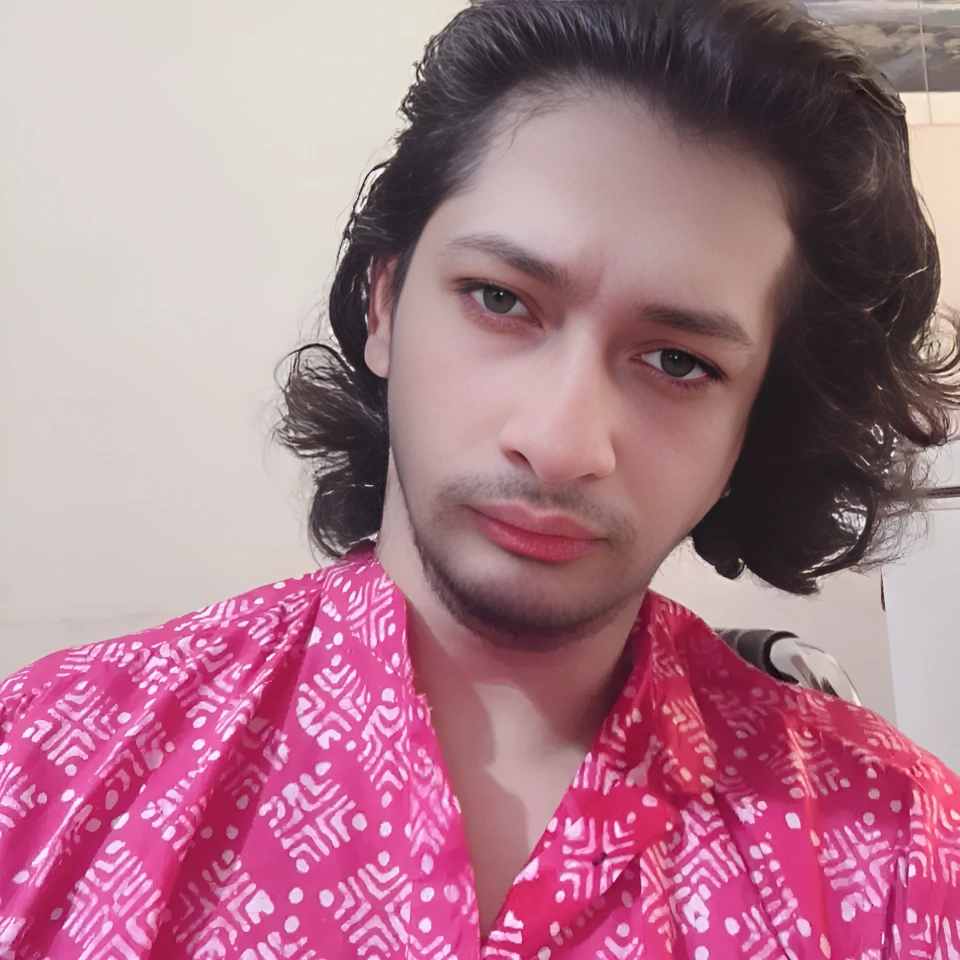 বন্ধুদের সাথে